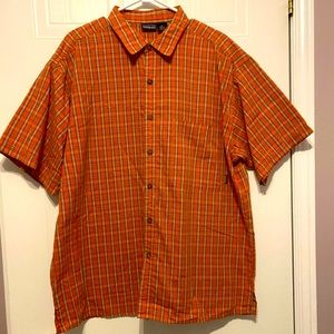 Patagonia Men's Short Sleeve Shrt Size Large ( 100A)